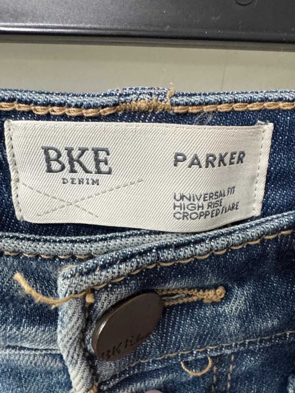BKE Parker Women's Straight Leg Jeans - Faded Medium Blue Wash - Picture 6 of 7